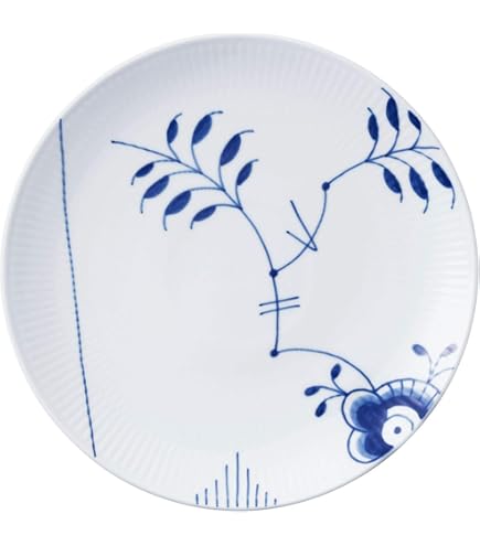   Blue Fluted Mega 皿 21cm Amazon｜【正規輸入品】 ロイヤルコペンハーゲン ブルー